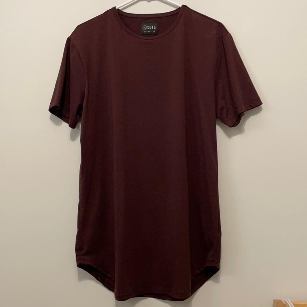 Cuts clothing elongated men’s t-shirt size large